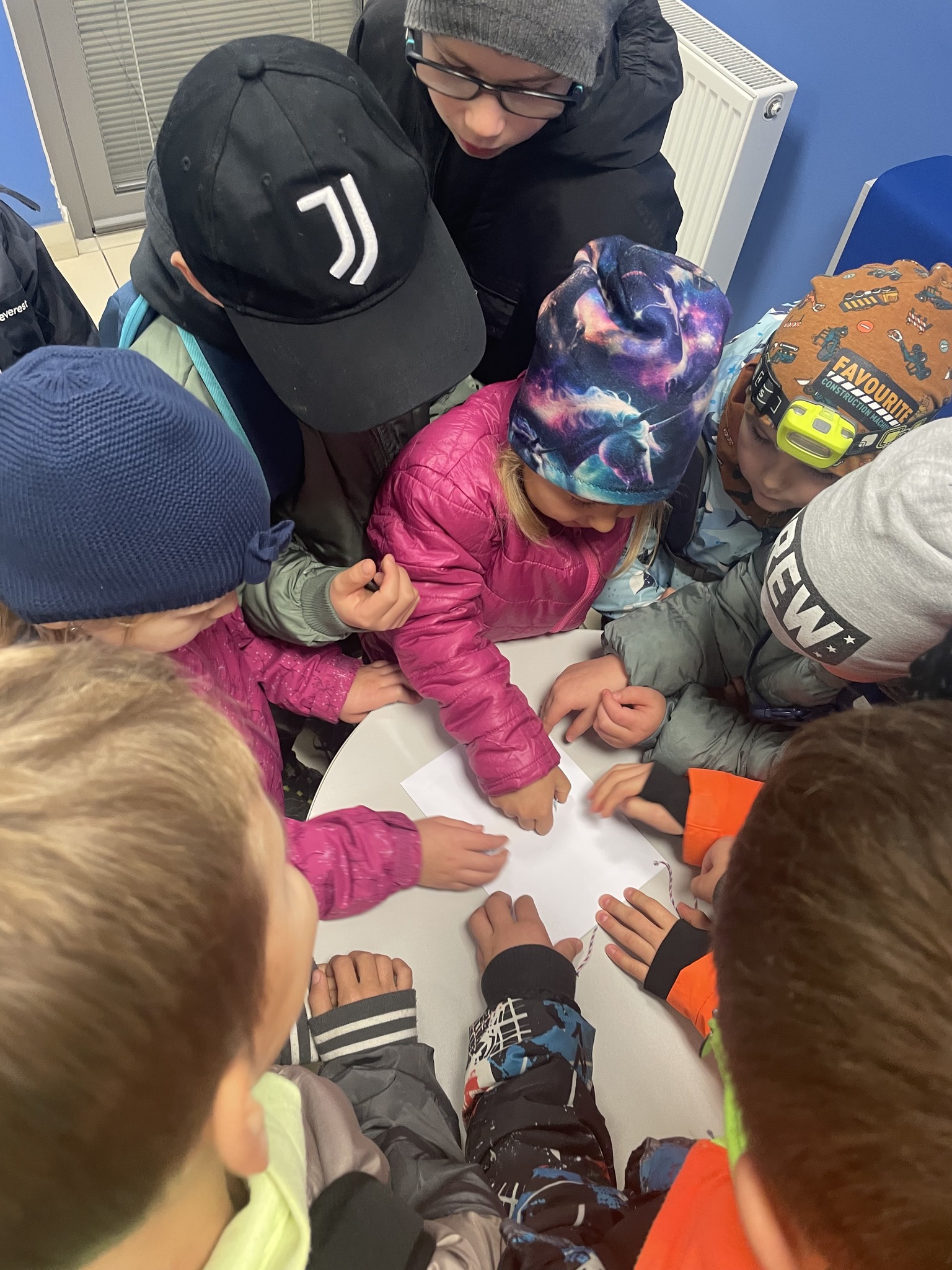 [2025-10-31]_spionazni_hra_0021