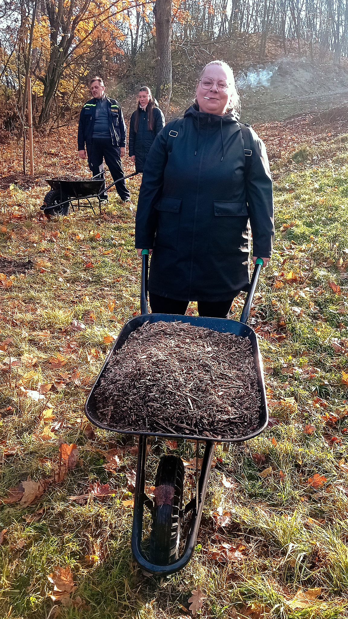 [2025-11-08]_sazeni_stromku_na_rene_0023