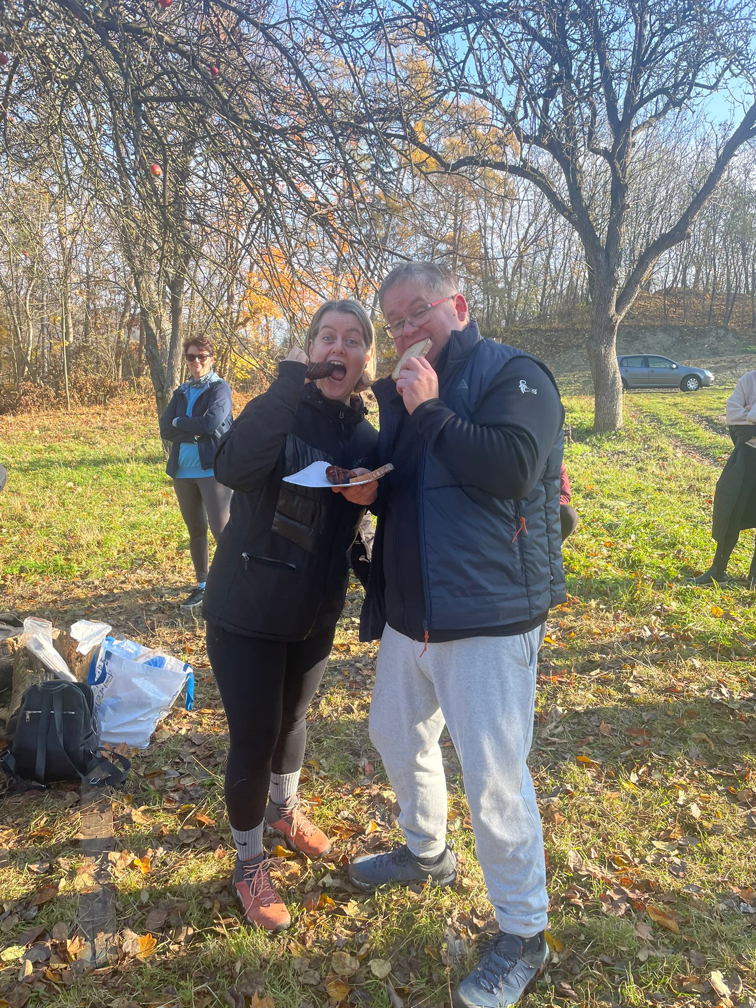 [2025-11-08]_sazeni_stromku_na_rene_0058