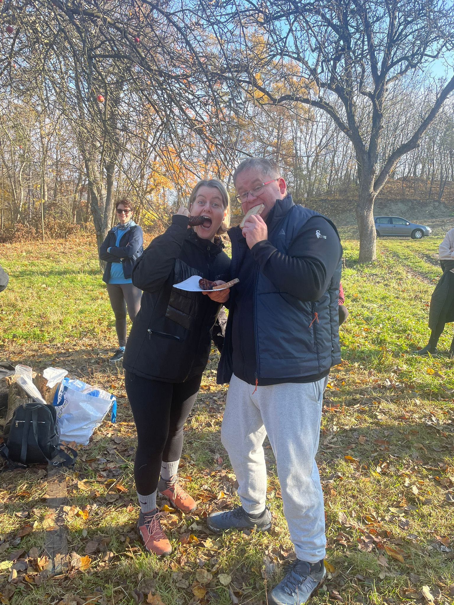 [2025-11-08]_sazeni_stromku_na_rene_0059