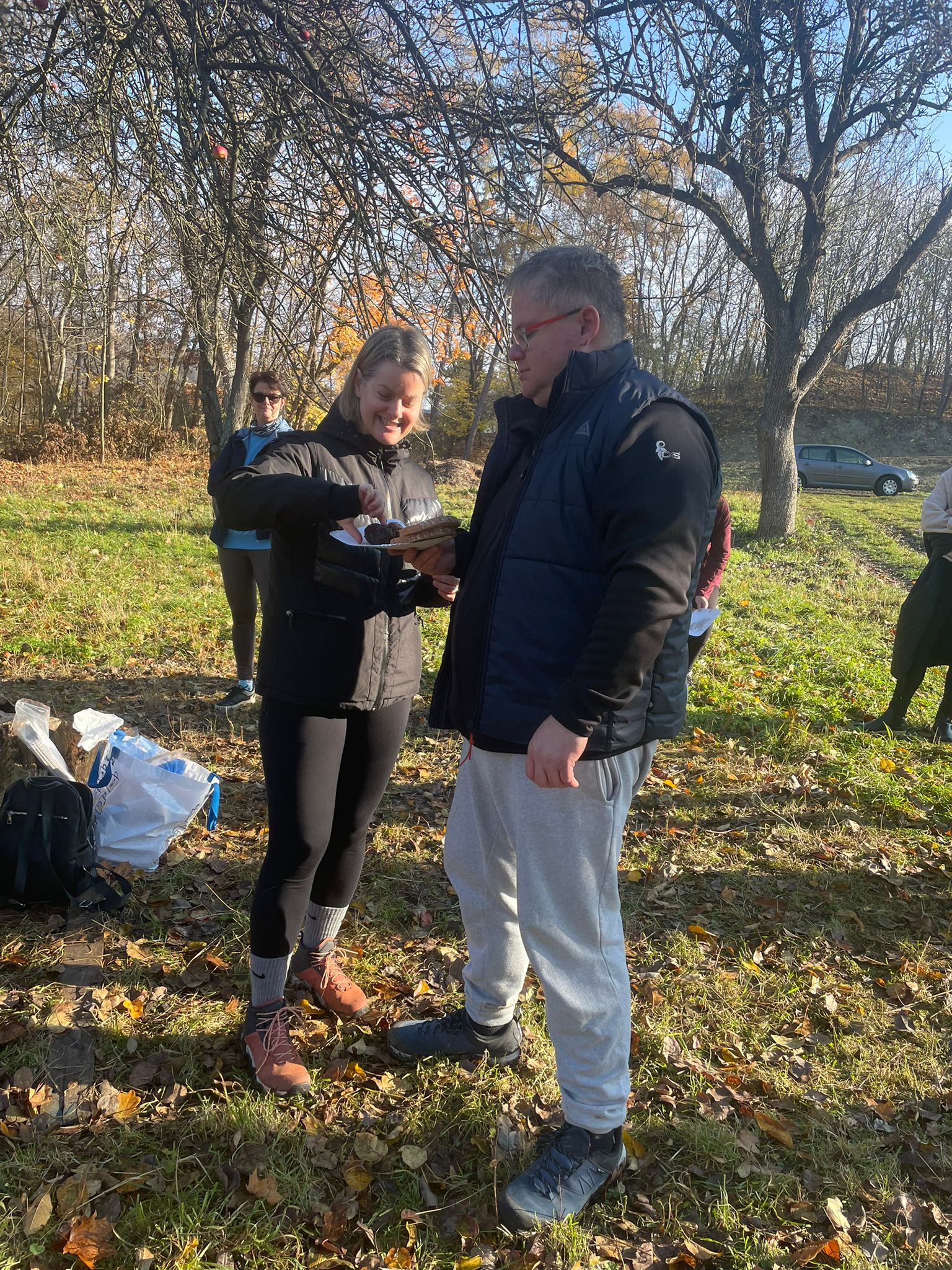 [2025-11-08]_sazeni_stromku_na_rene_0063